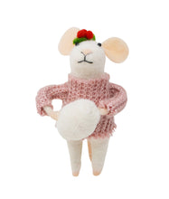 Woolen Mouse with Pink Sweater and Snow ball