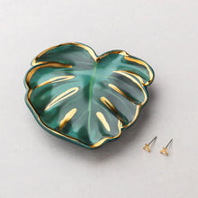 Monstera Trinket Tray & Earring Set