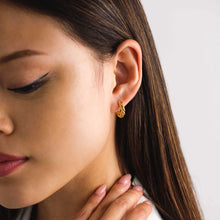 Jessie 15mm Huggie Hoops Gold Lover's Tempo