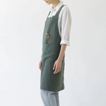 Linen Tales Crossback Apron - Forest Green